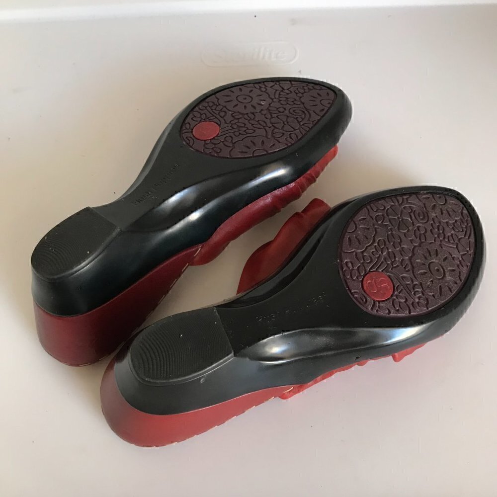 Hush Puppies Open Toe Red Leather Wedge Slides Size 8 - Picture 6 of 6